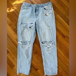 American eagle ripped mom jeans